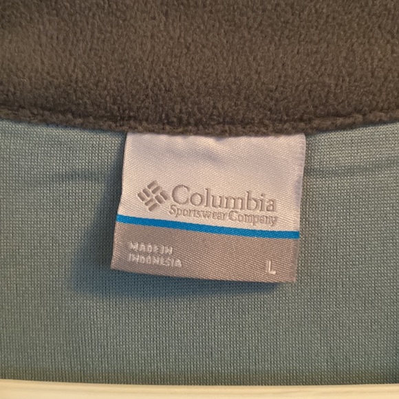 COLUMBIA sweater | Size L - Picture 2 of 2